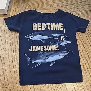 Boys shark pj top size 6